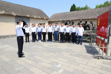 ug环球集团：“主题党日+红色教育”推动党史学习教育走深走实