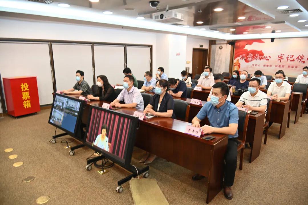 “赛场选马”激活一池春水 “选贤任能”迸发干事激情——ug环球集团党委深化改革全面推行干部公开选任机制