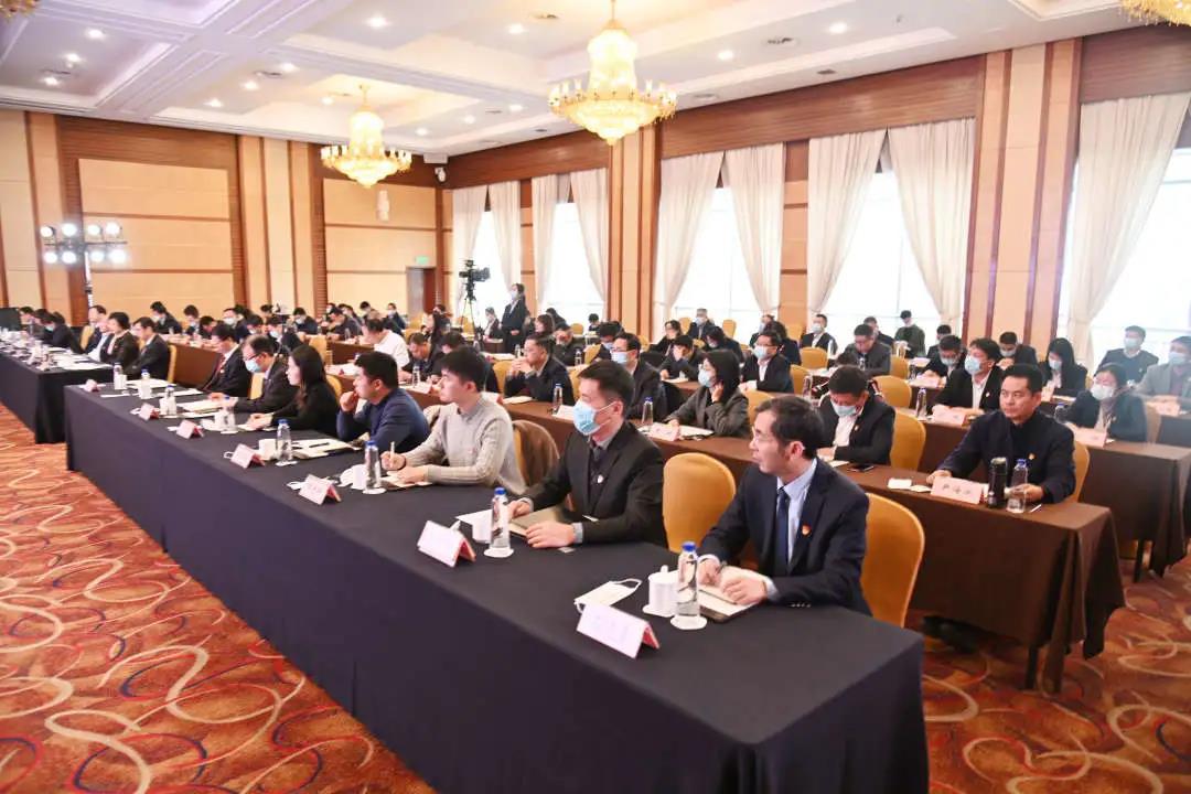 省委宣讲团走进ug环球集团宣讲党的十九届六中全会精神