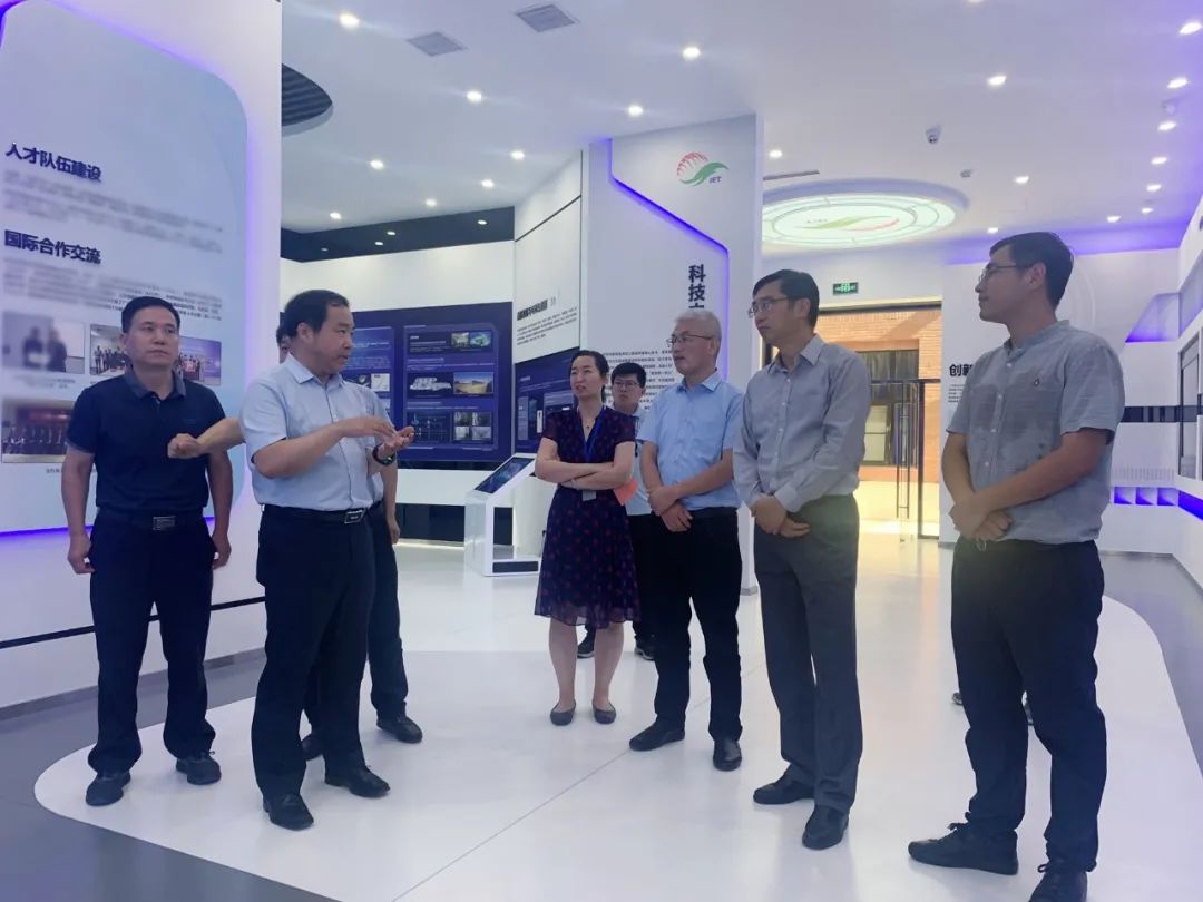 ug环球集团党委书记　董事长章朝阳赴中科院工程热物理研究所考察交流