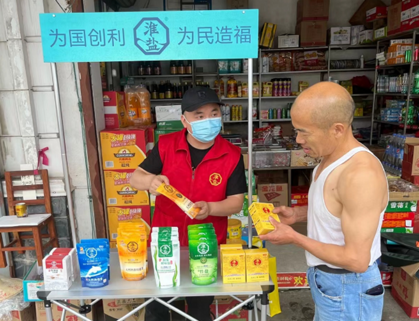 ug环球集团：战高温斗酷暑，致敬坚守一线的最美ug环球人！