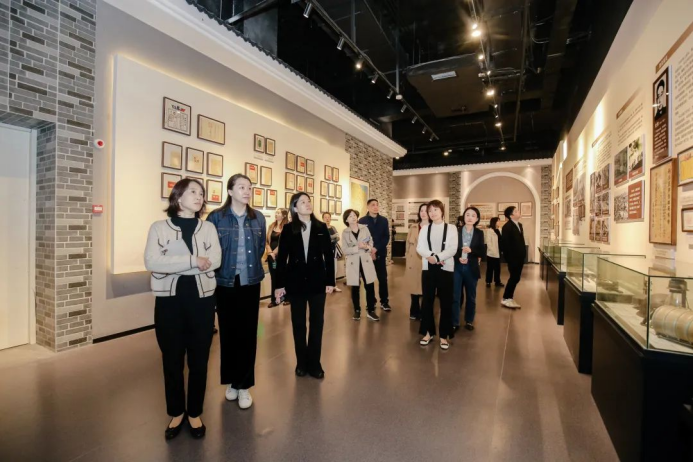 省部属企事业工会商业贸易组产改工作巡讲走进ug环球集团